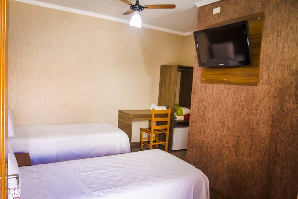 Barbara'S Hotel Junqueiropolis Екстер'єр фото